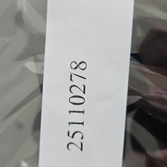 Banana Republic Forever Sweater Button-Front Cardigan Women’s Small NWT $75 Msrp - Picture 9 of 9